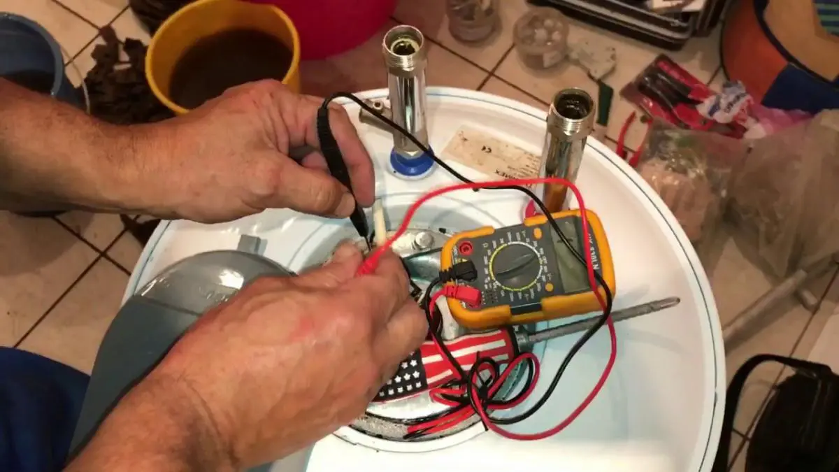 Ремонт водонагревателей Electrolux в Нижнем Тагиле — выгодная цена от 2394 руб., Мастер24